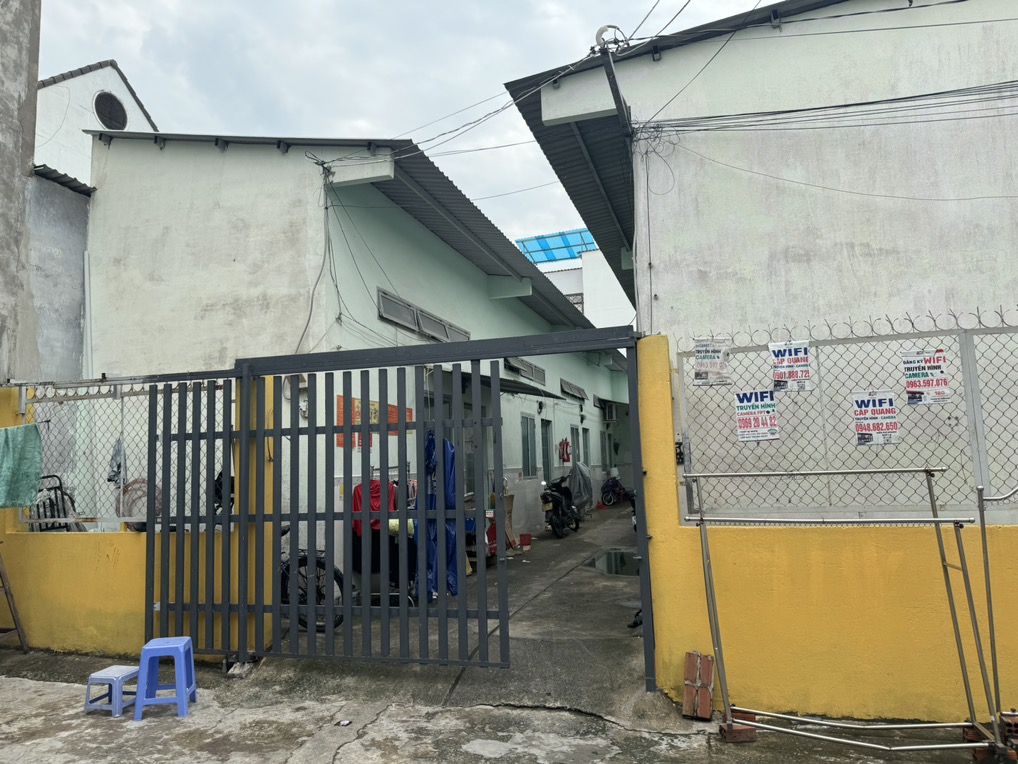 Dãy trọ 8 phòng, 200m2, ngang 10m, ngay Đỗ Xuân Hợp, Q9, chỉ 10.5 tỷ - Ảnh chính